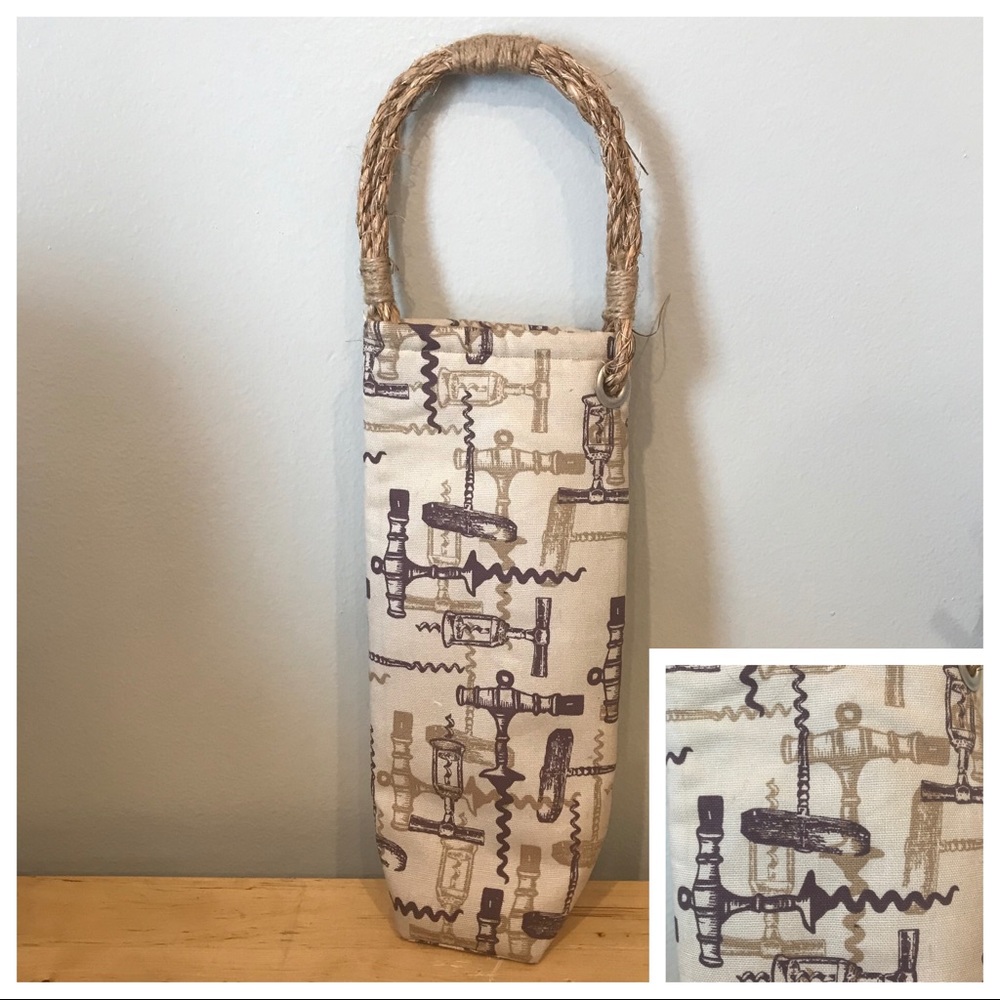 🎉 5 for $10 🎉 Wine Corkscrew Canvas Gift Bag